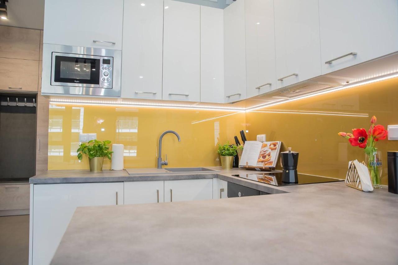Easy Rent - Business Center 126